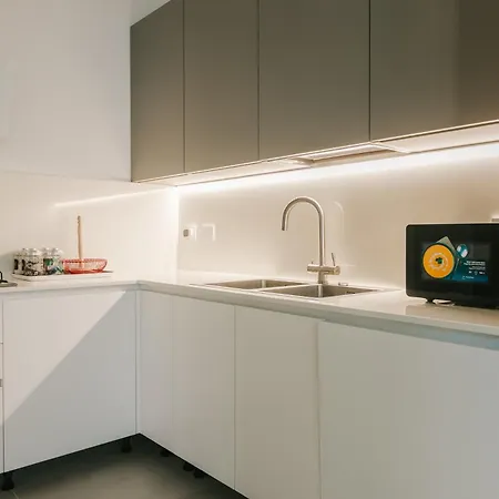 Apartament San Prospero - Spaziosa Con Parcheggio Privato *